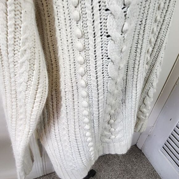 Plus Size Ann Taylor White Merino Wool Blend / Alpaca Turtle Neck Sweater - Picture 8 of 12